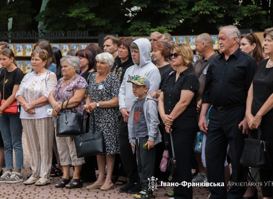 В Івано-Франківську відбувся традиційний захід «Дзвін пам'яті»