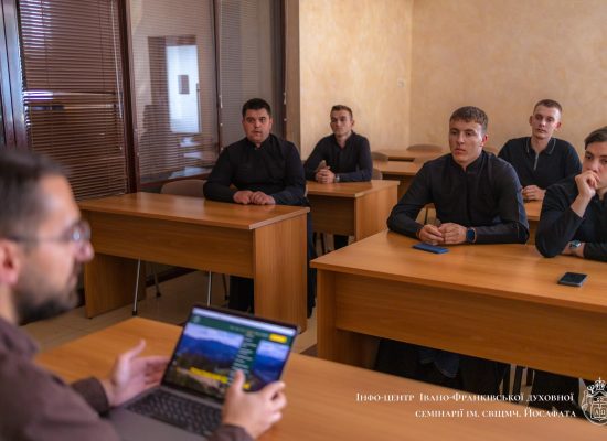 В ІФДС відбулося зібрання очільників усіх відділів та спільнот
