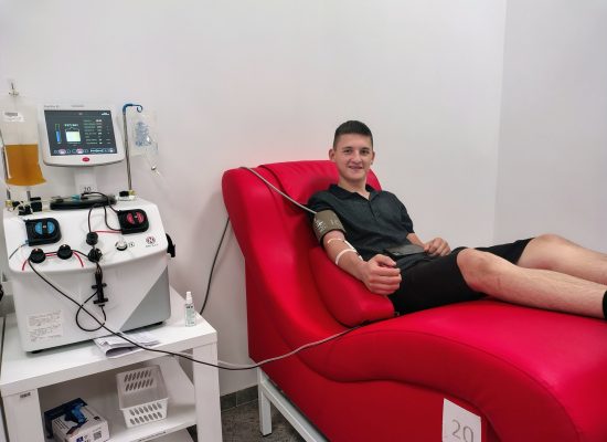 Семінаристи ІФДС вкотре долучилися до програми донорства крові для потреб ЗСУ
